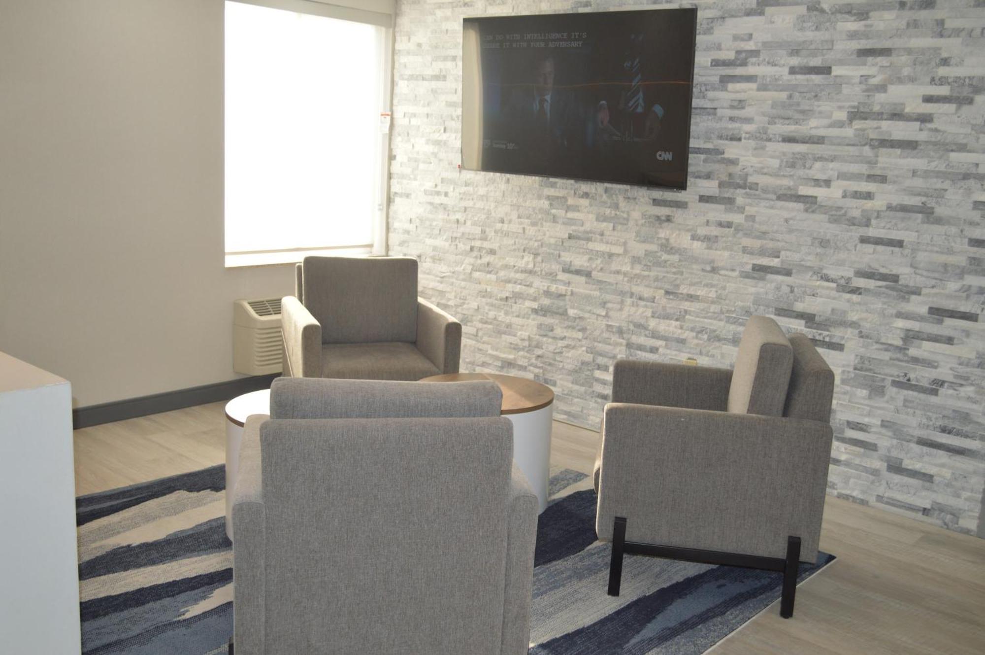 Comfort Inn & Suites Harrisburg-Hershey North Esterno foto