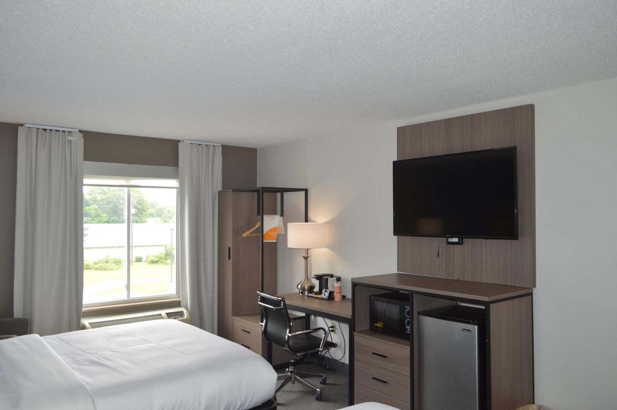 Comfort Inn & Suites Harrisburg-Hershey North Esterno foto