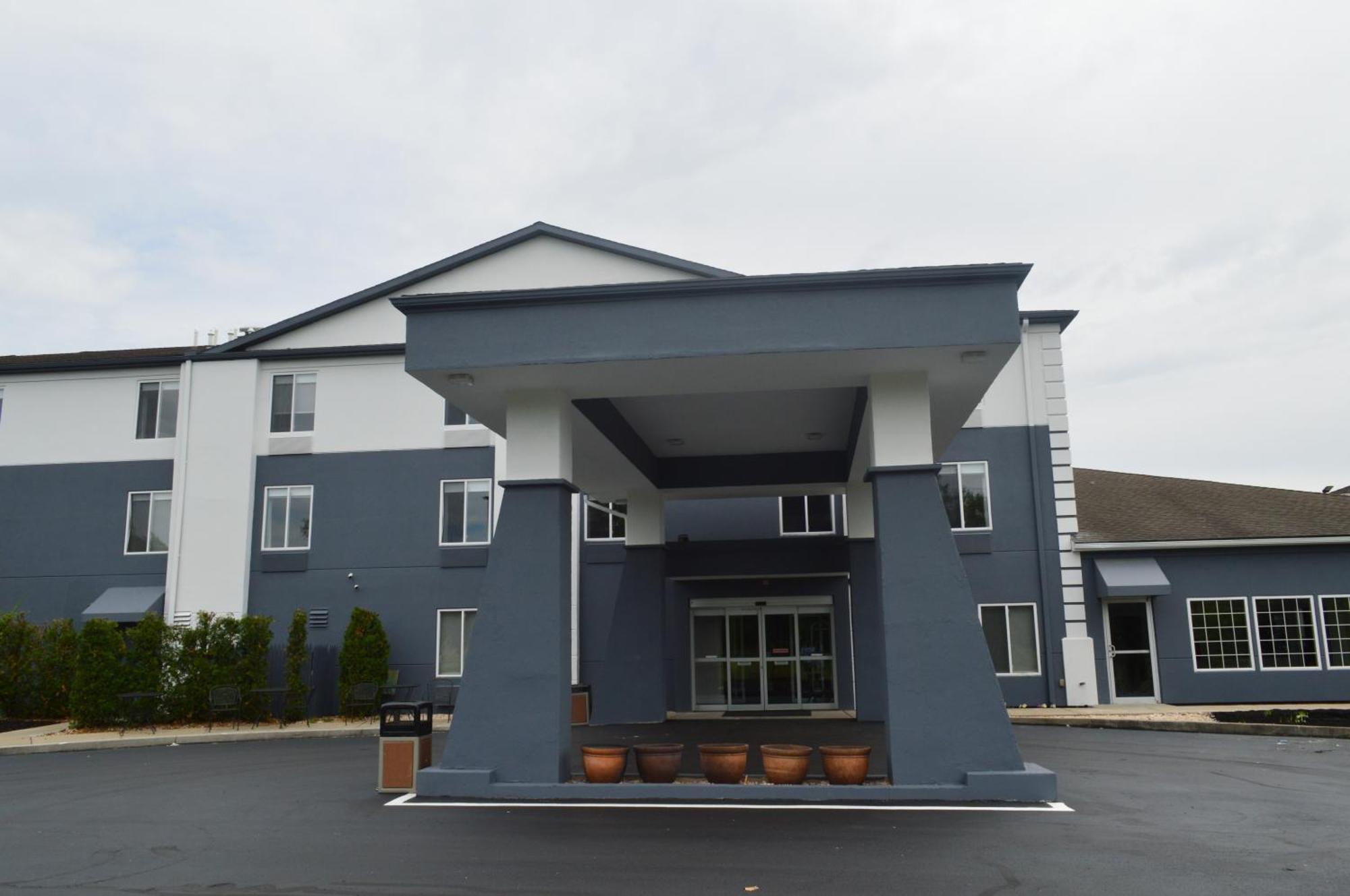 Comfort Inn & Suites Harrisburg-Hershey North Esterno foto